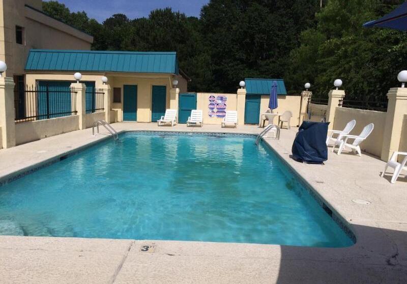 فندق America Best Value Inn Kosciusko