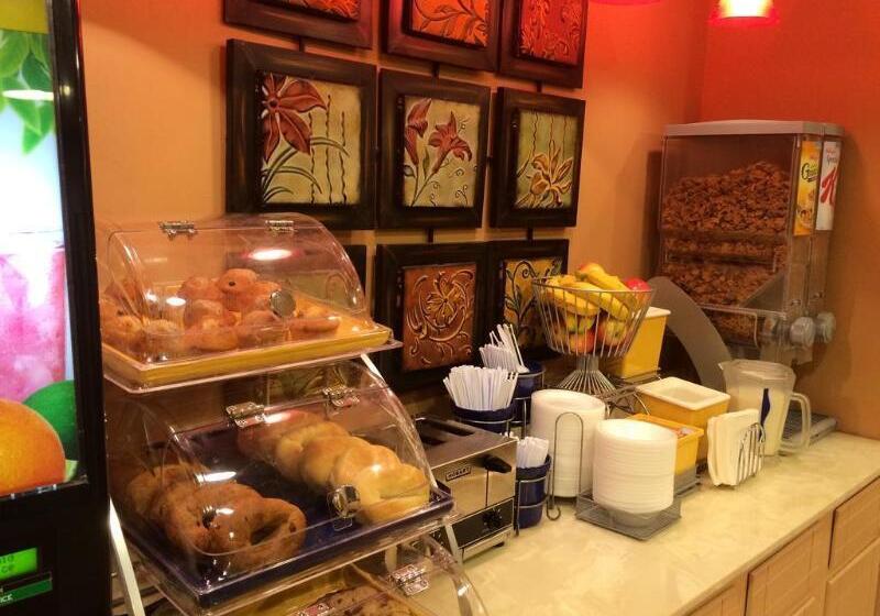 فندق America Best Value Inn Kosciusko