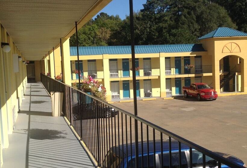 فندق America Best Value Inn Kosciusko