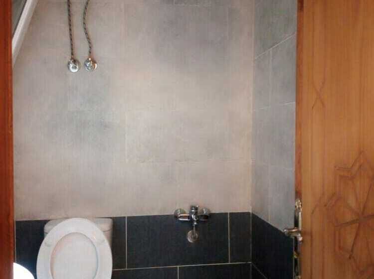 هتل Arabian Nights Hostel