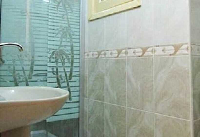 هتل Arabian Nights Hostel