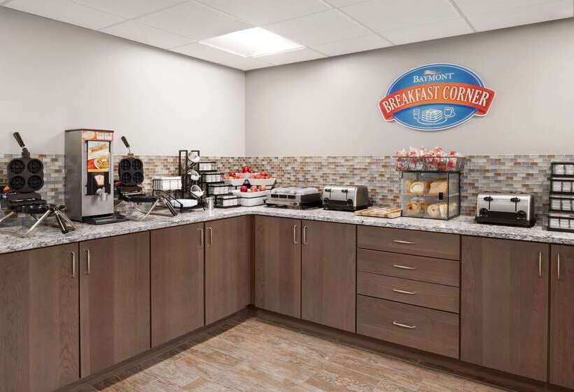 בית מלון כפרי Baymont By Wyndham Mt. Pleasant