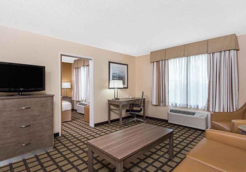 فندق Baymont By Wyndham Plymouth