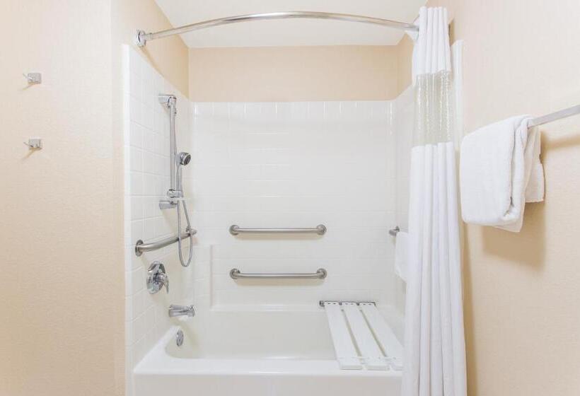 فندق Baymont By Wyndham Plymouth