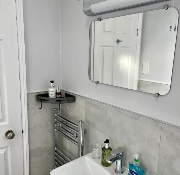 هتل Bentley Lodge