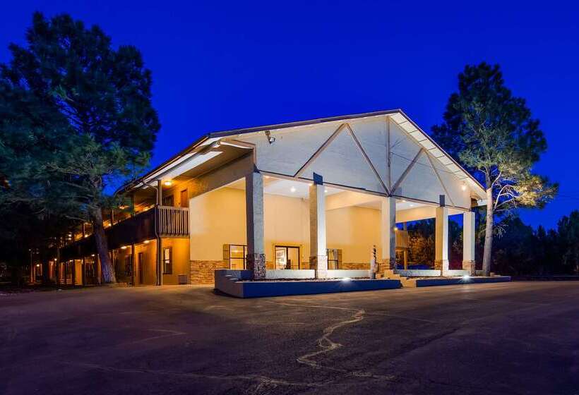 فندق Best Western Pine Springs Inn