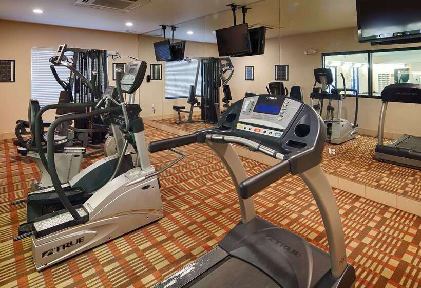 فندق Best Western Plus Desoto Inn & Suites