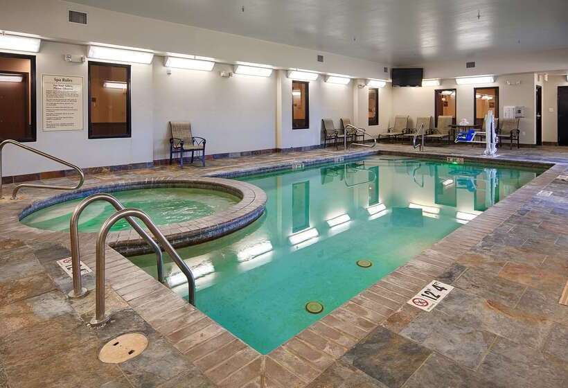 فندق Best Western Plus Desoto Inn & Suites