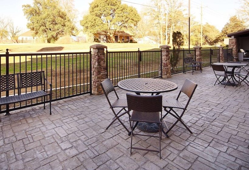 فندق Best Western Plus Desoto Inn & Suites