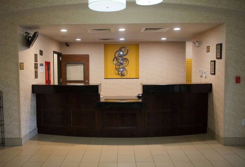 فندق Best Western Plus Desoto Inn & Suites