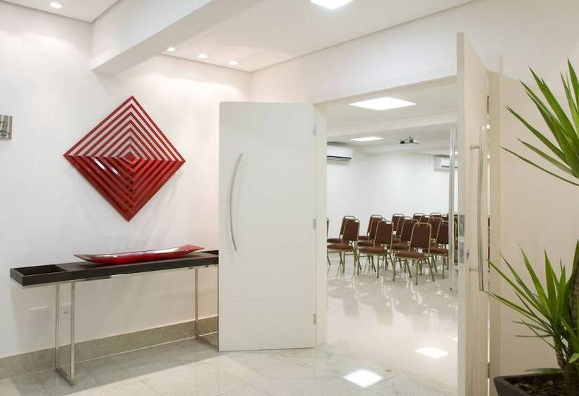 Отель Bh Jaraguá