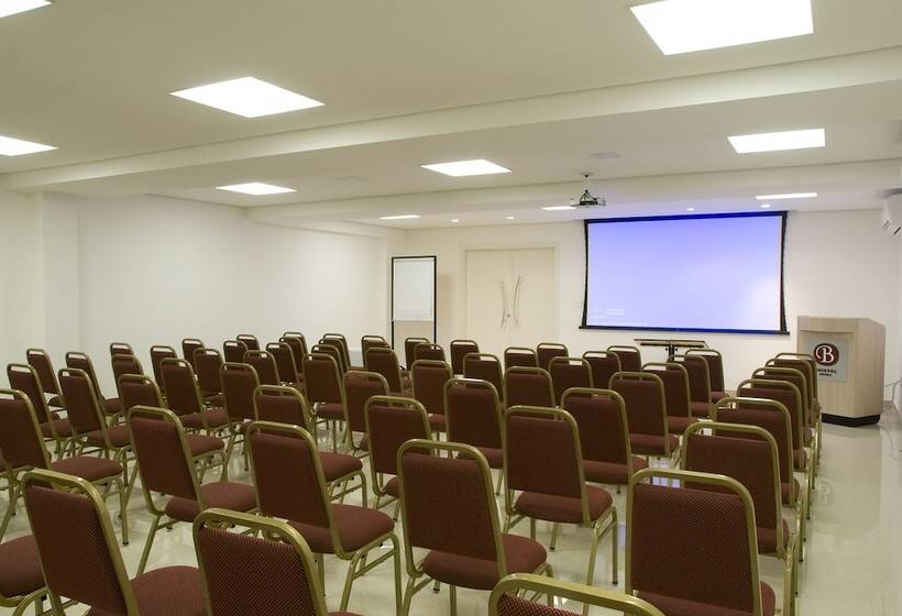 Отель Bh Jaraguá