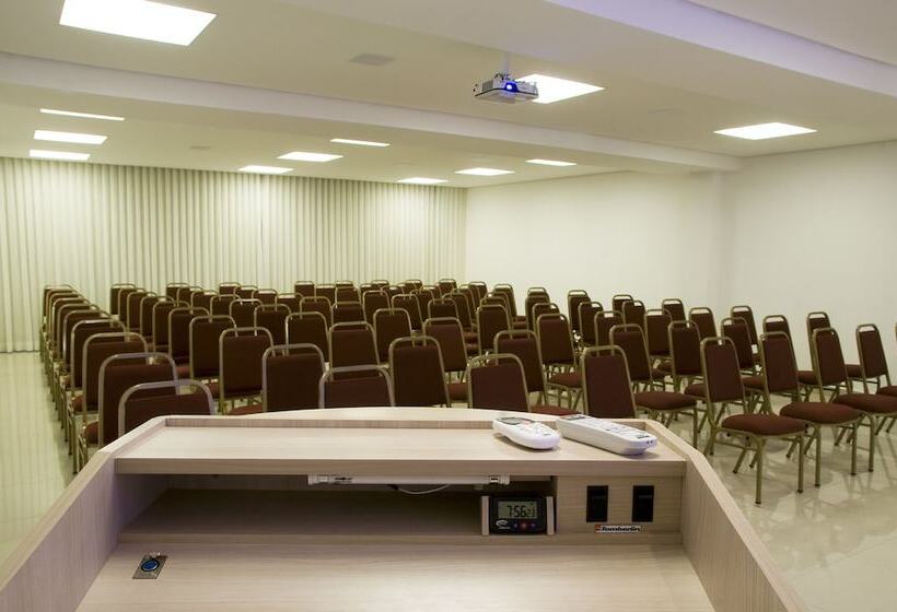 Отель Bh Jaraguá