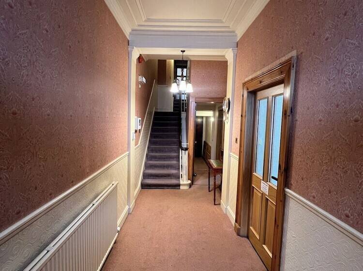 ホテル Butlers Guest House