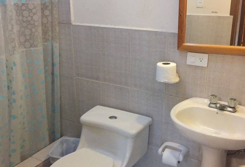 هتل Cabanas Isla Del Sol