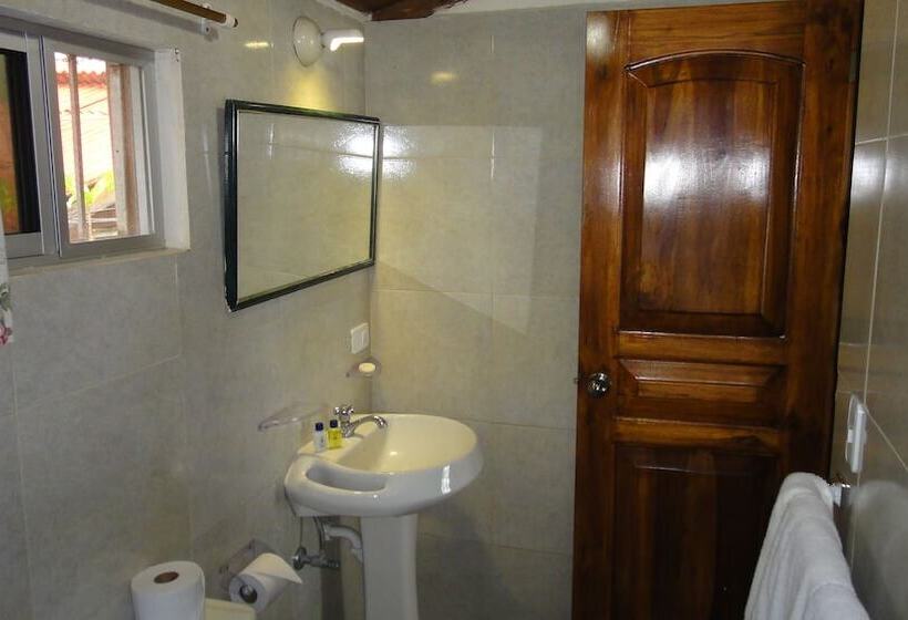 هتل Cabanas Isla Del Sol