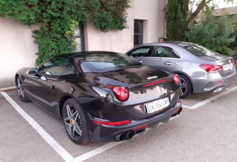 فندق Canal Aigues Mortes