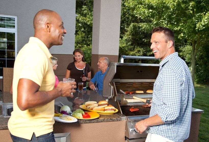 هتل Candlewood Suites North Little Rock, An Ihg