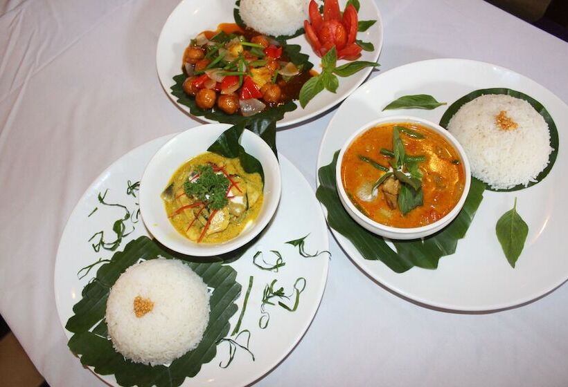 فندق Central Night