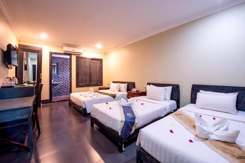 호텔 Central Night