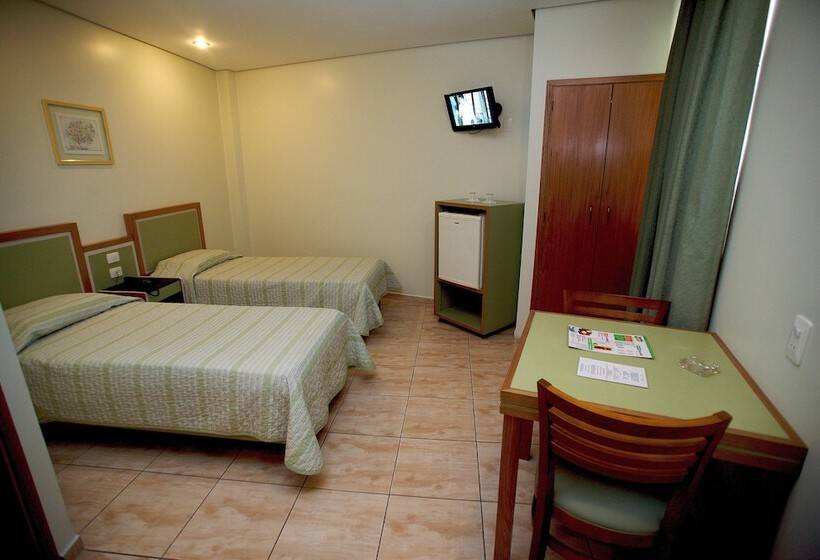 Szálloda Cinelandia