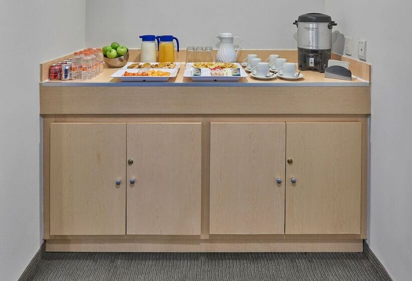 酒店 City Express By Marriott Ciudad Obregon