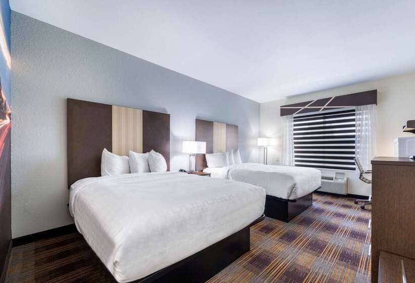 هتل Clarion Pointe Madisonhuntsville