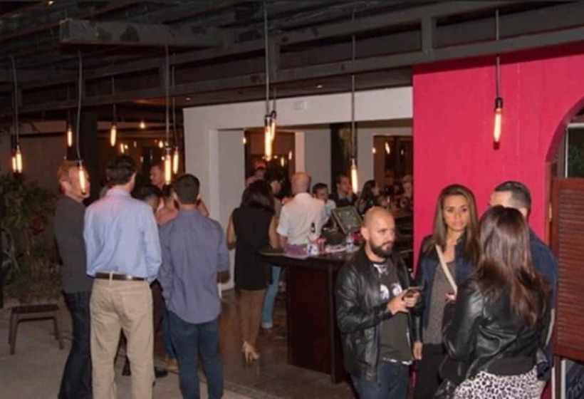 酒店 Colours Oasis Resort Adult Only