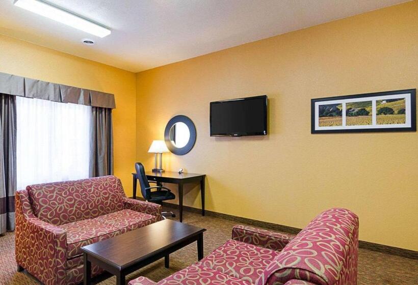 Отель Comfort Inn & Suites Orange   Montpelier