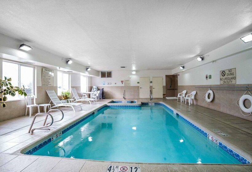 فندق Comfort Inn & Suites