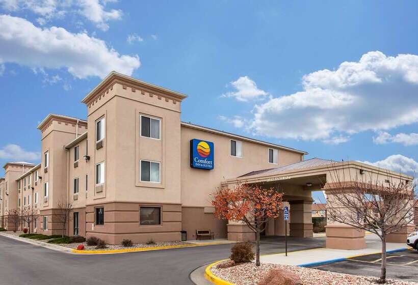 فندق Comfort Inn & Suites