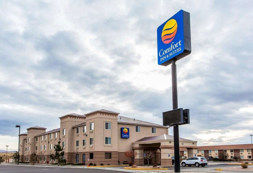 فندق Comfort Inn & Suites