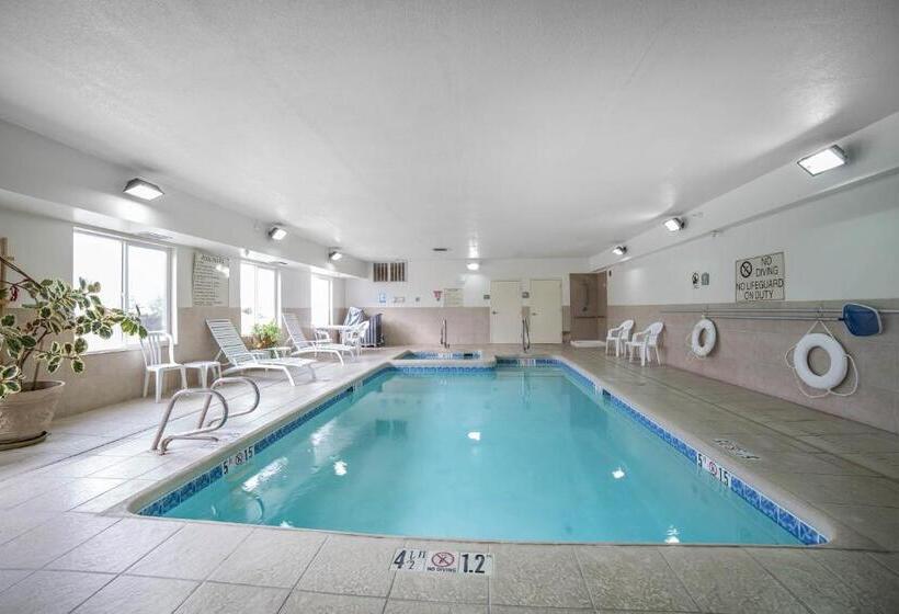 فندق Comfort Inn & Suites