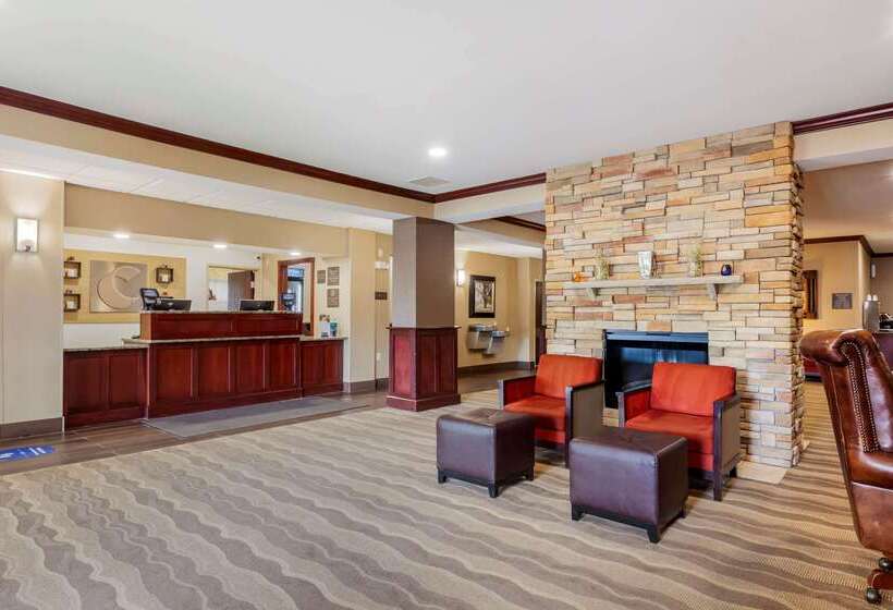 هتل Comfort Inn Ploverstevens Point