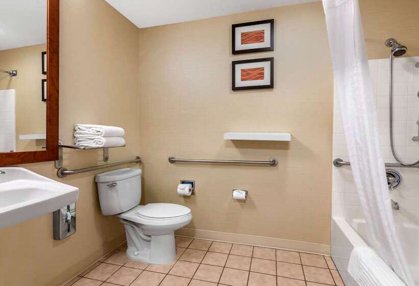 בית מלון כפרי Comfort Inn & Suites Murrieta Temecula Wine Country