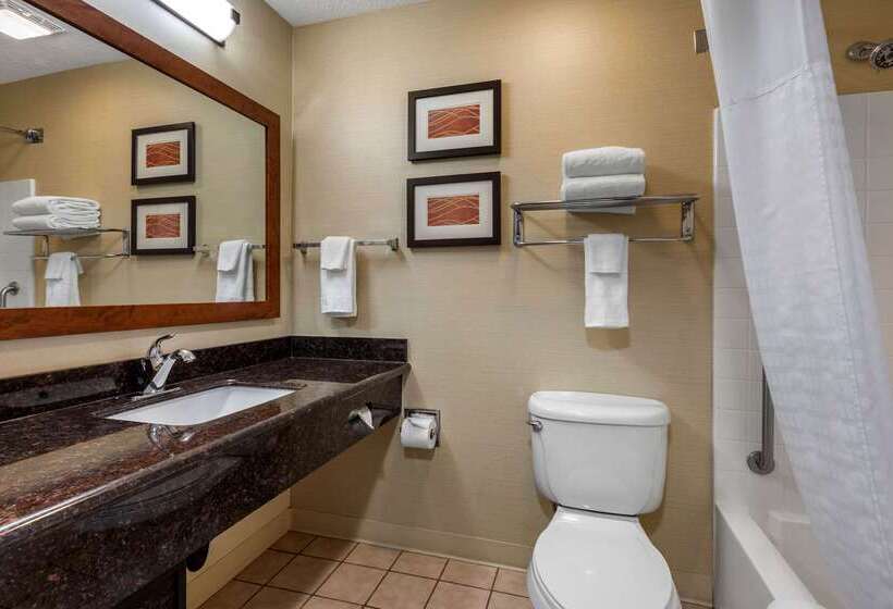 בית מלון כפרי Comfort Inn & Suites Murrieta Temecula Wine Country