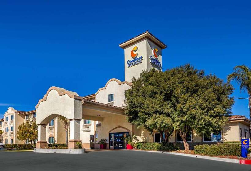 בית מלון כפרי Comfort Inn & Suites Murrieta Temecula Wine Country