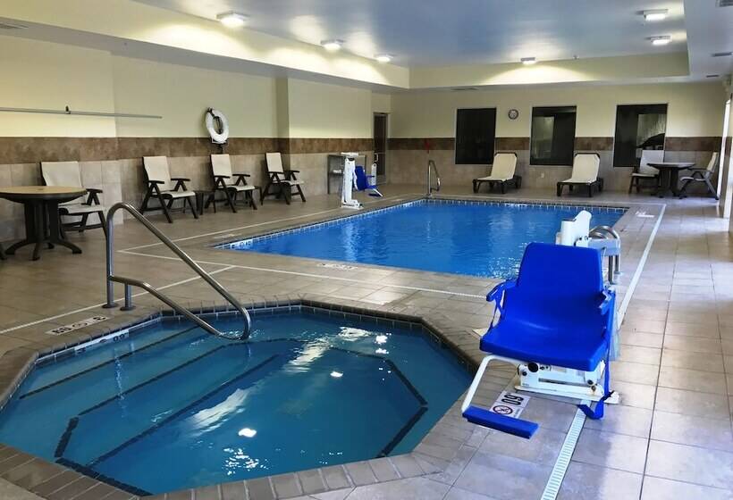 בית מלון כפרי Comfort Inn & Suites Porter Near Indiana Dunes