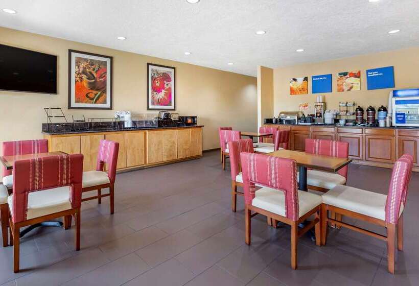 فندق Comfort Inn & Suites