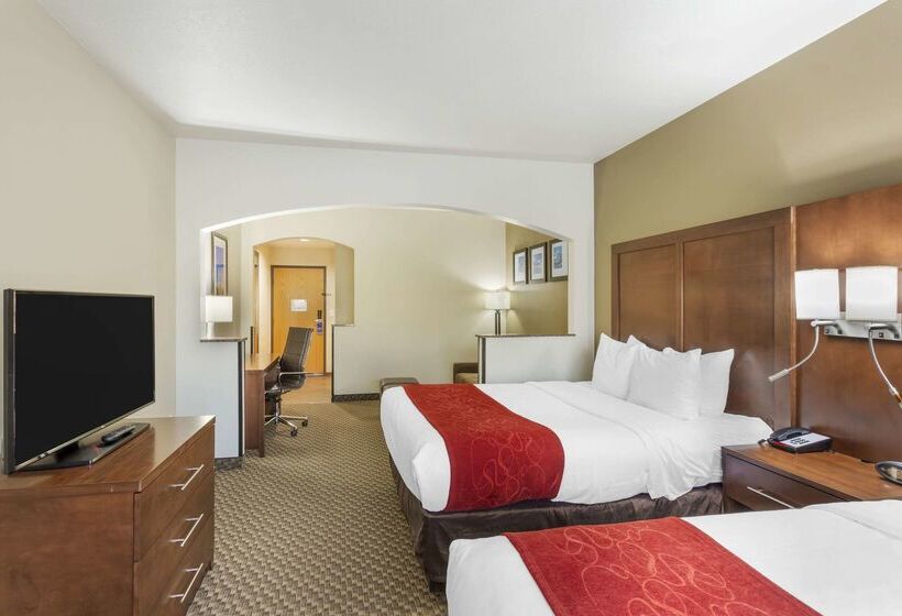 Отель Comfort Suites Ogden Conference Center