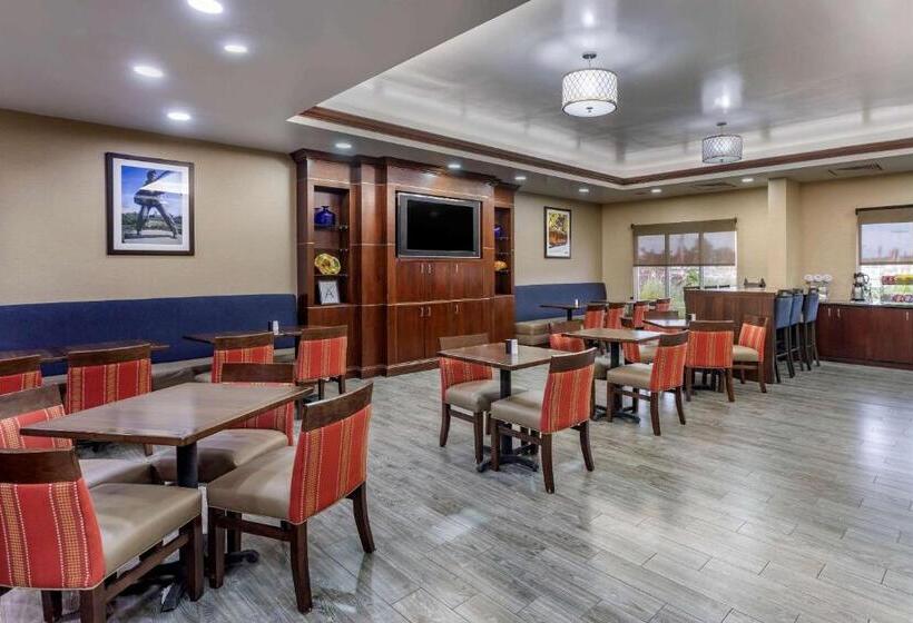 فندق Comfort Suites Olive Branch   Memphis South