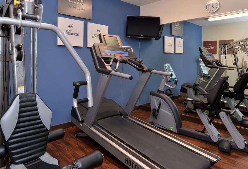 בית מלון כפרי Comfort Suites Port Allen  Baton Rouge