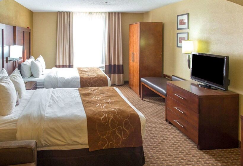 בית מלון כפרי Comfort Suites Port Allen  Baton Rouge