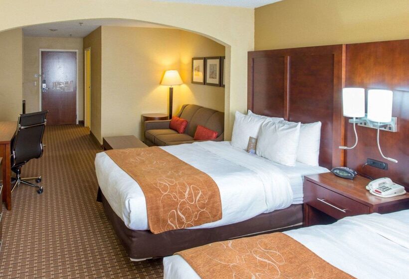 فندق Comfort Suites Port Allen  Baton Rouge