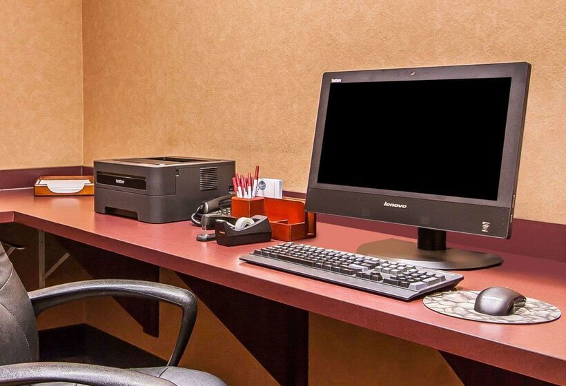 فندق Comfort Suites Redmond Airport