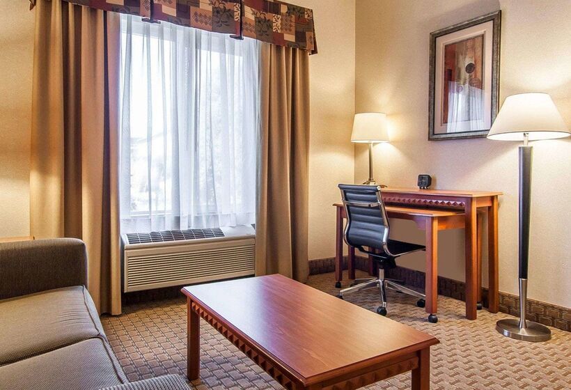 فندق Comfort Suites Redmond Airport