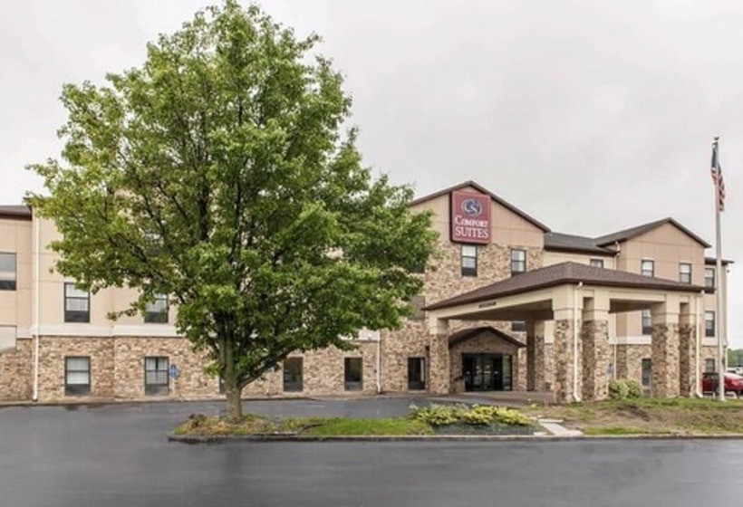 فندق Comfort Suites