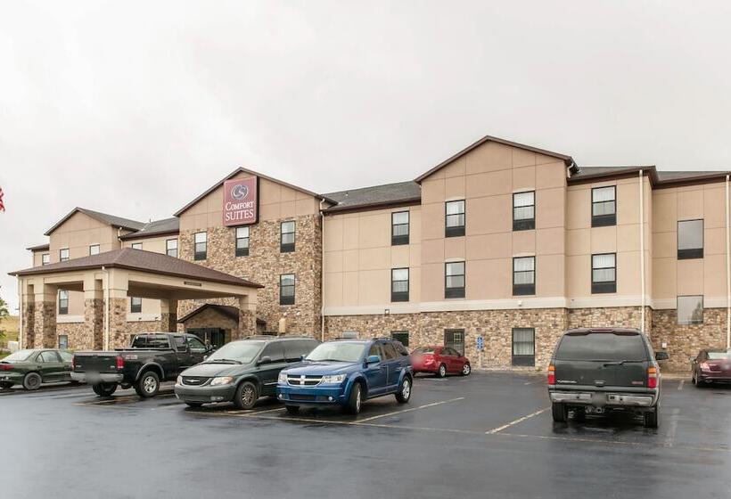 فندق Comfort Suites