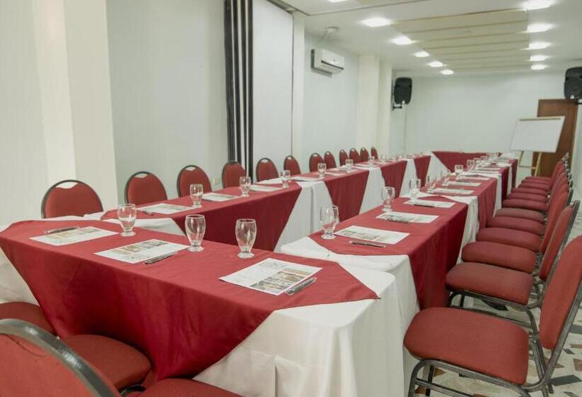 בית מלון כפרי Costa Linda