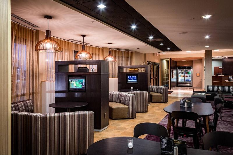 فندق Courtyard By Marriott Norman